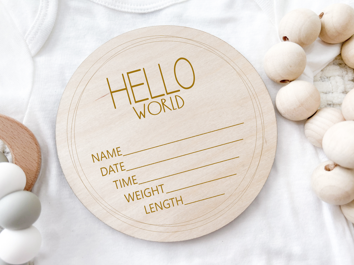Birth Announcement Wood Stat Plaque - Wonky Frame: 4 inch round