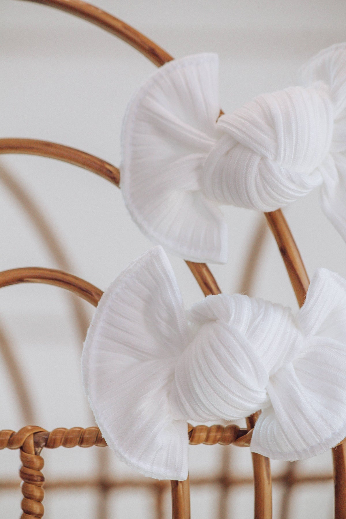 White Ribbed + Piggie Set