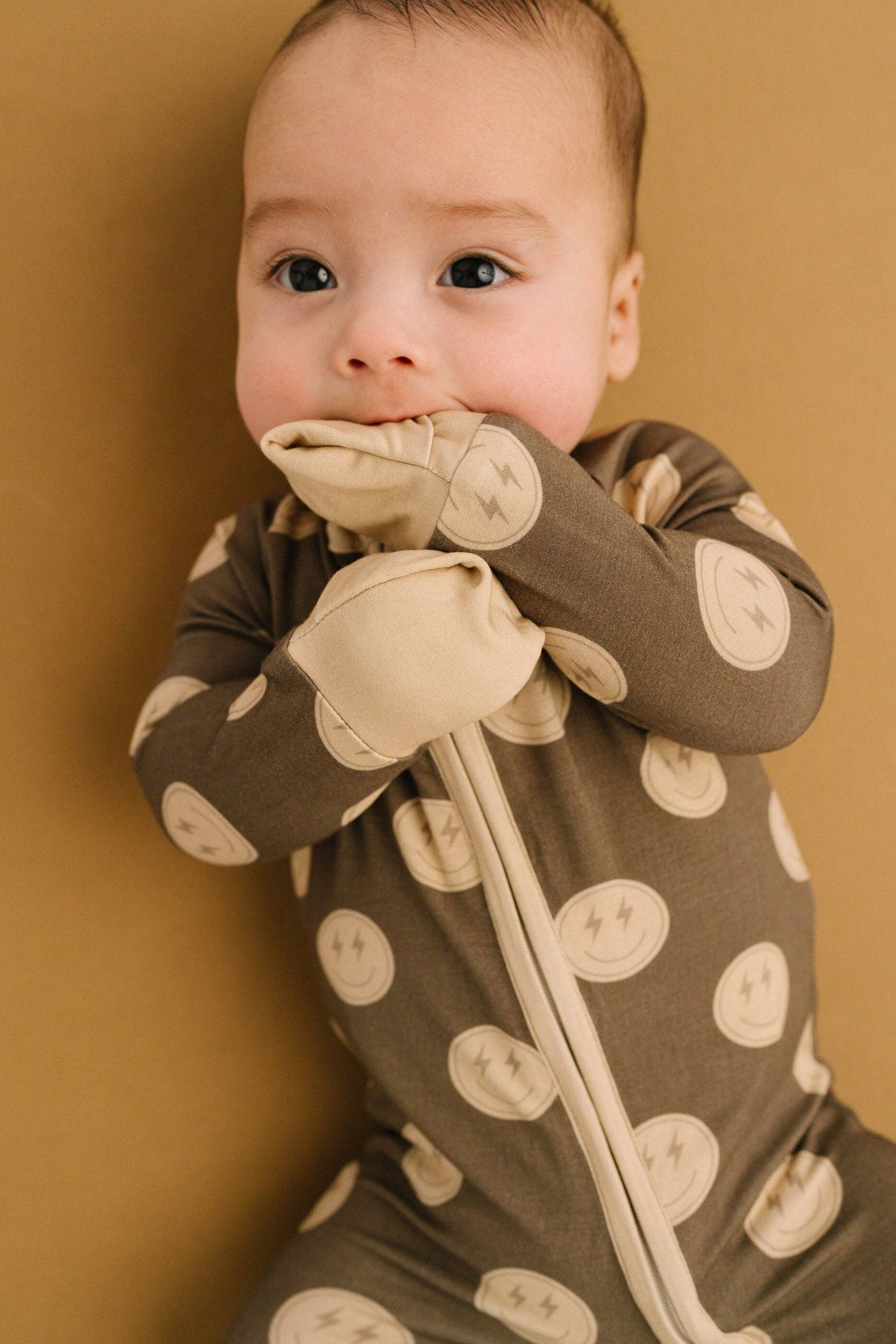 Neutral Smileys Bamboo Sleeper: 6-12M