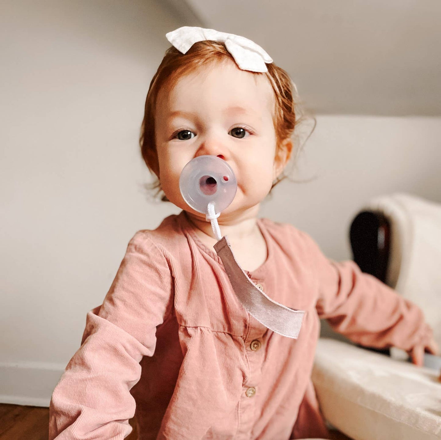 Ali+Oli Linen Pacifier Clips (set of 3): Sky