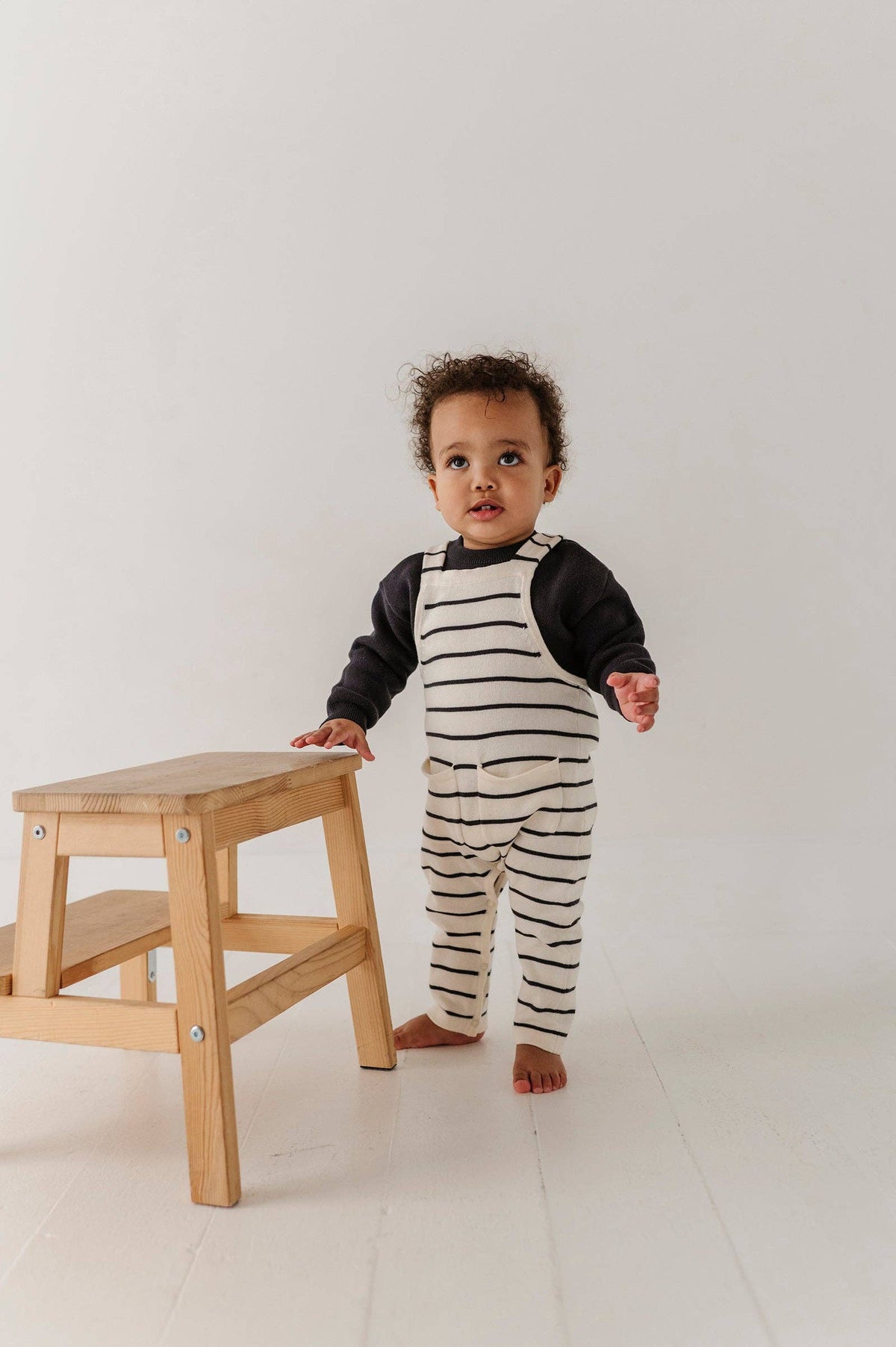 Babysprouts Knit Pocket Overalls: Charcoal Stripe