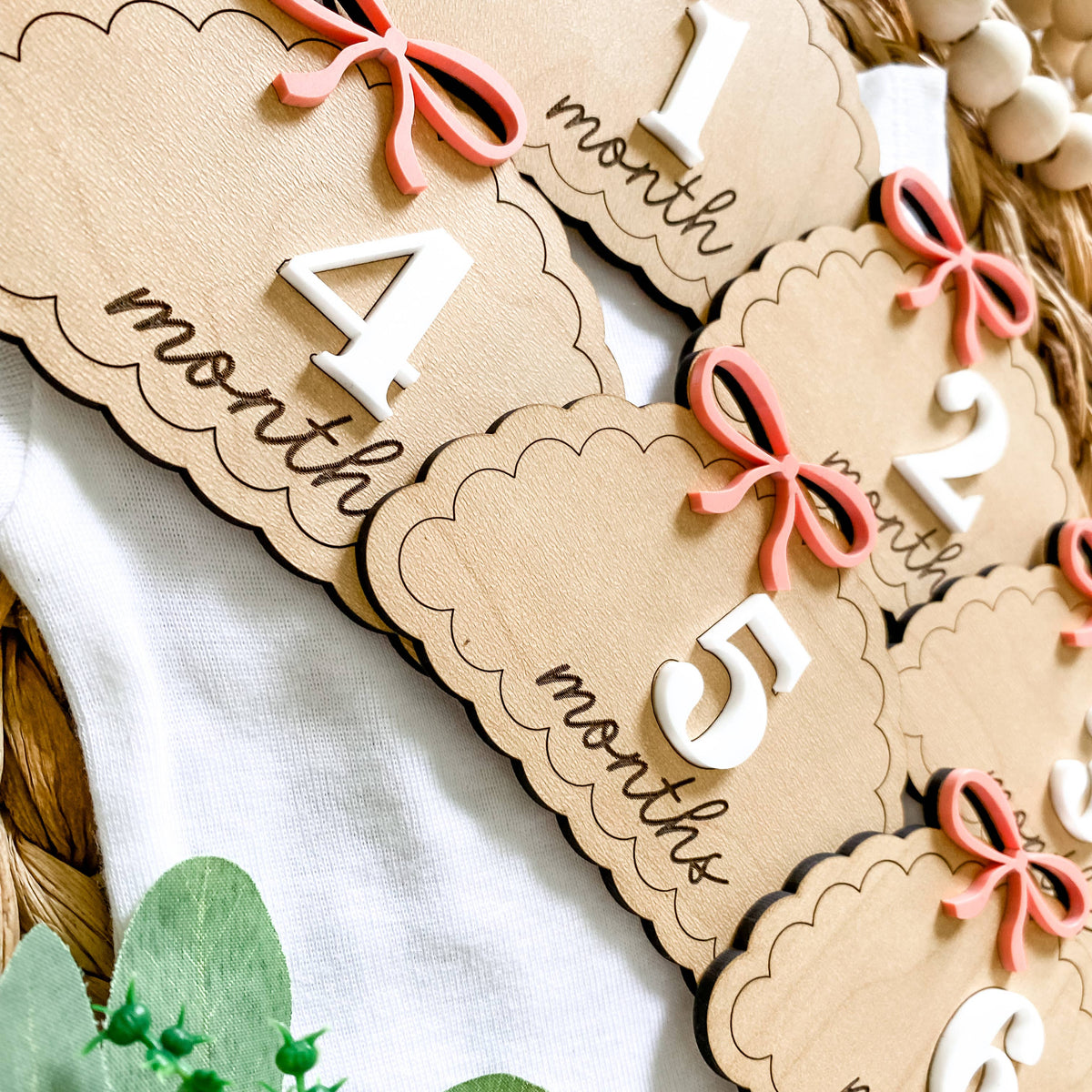 Wooden Monthly Milestone Set - Dainty Bows : Blush