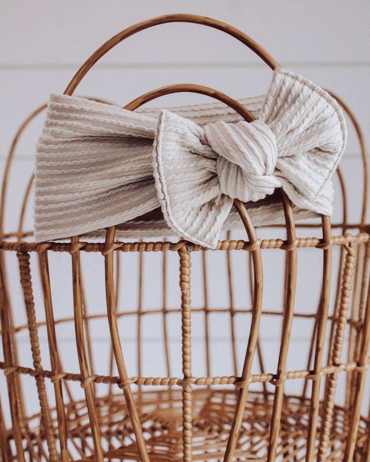 Beige Crinkle  + Tie on Headwrap : Baby (0-3months)
