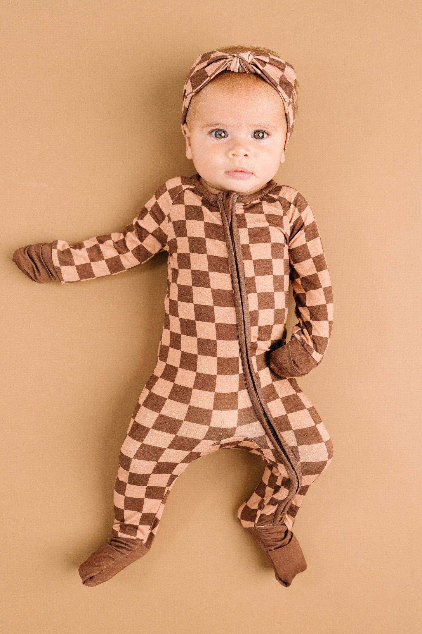 Espresso Checkered Bamboo Sleeper: 6-12M
