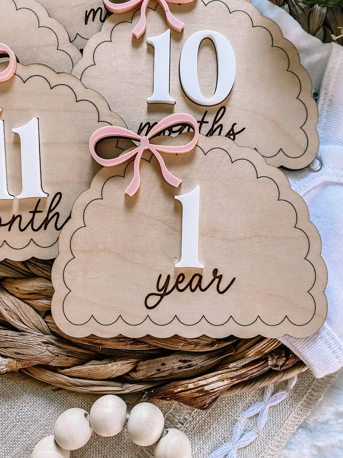 Wooden Monthly Milestone Set - Dainty Bows : Blush