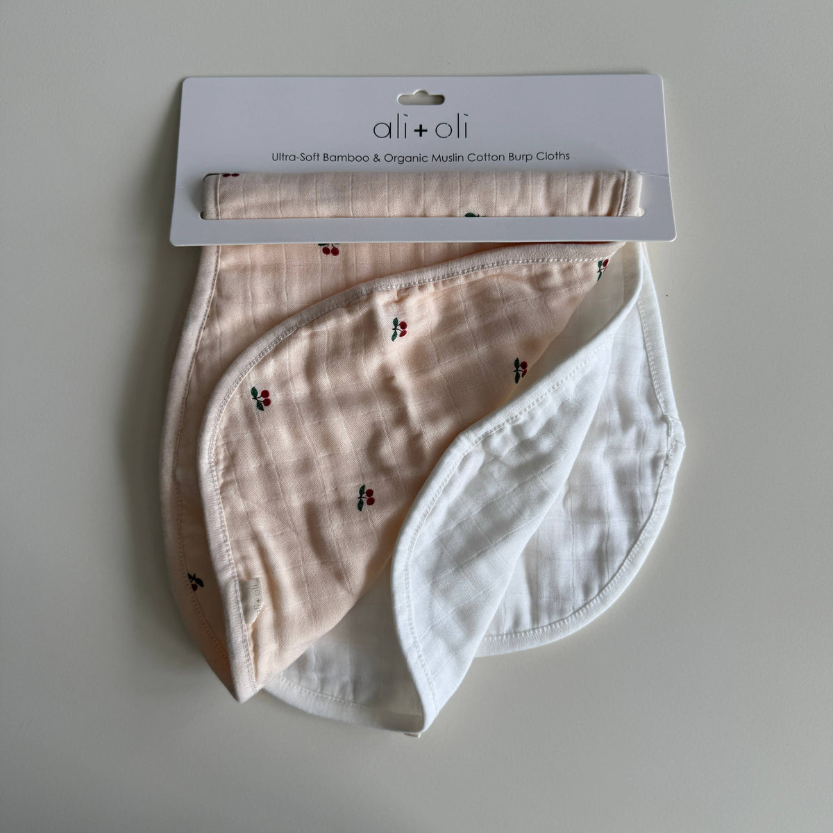 Bamboo Muslin Burp Cloth Set 2-Pack (Cherry-White)