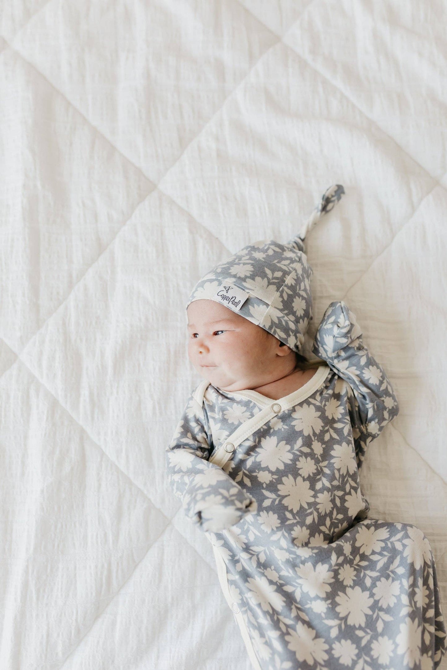 Top Knot Hat - Lacie: 0-4 Months