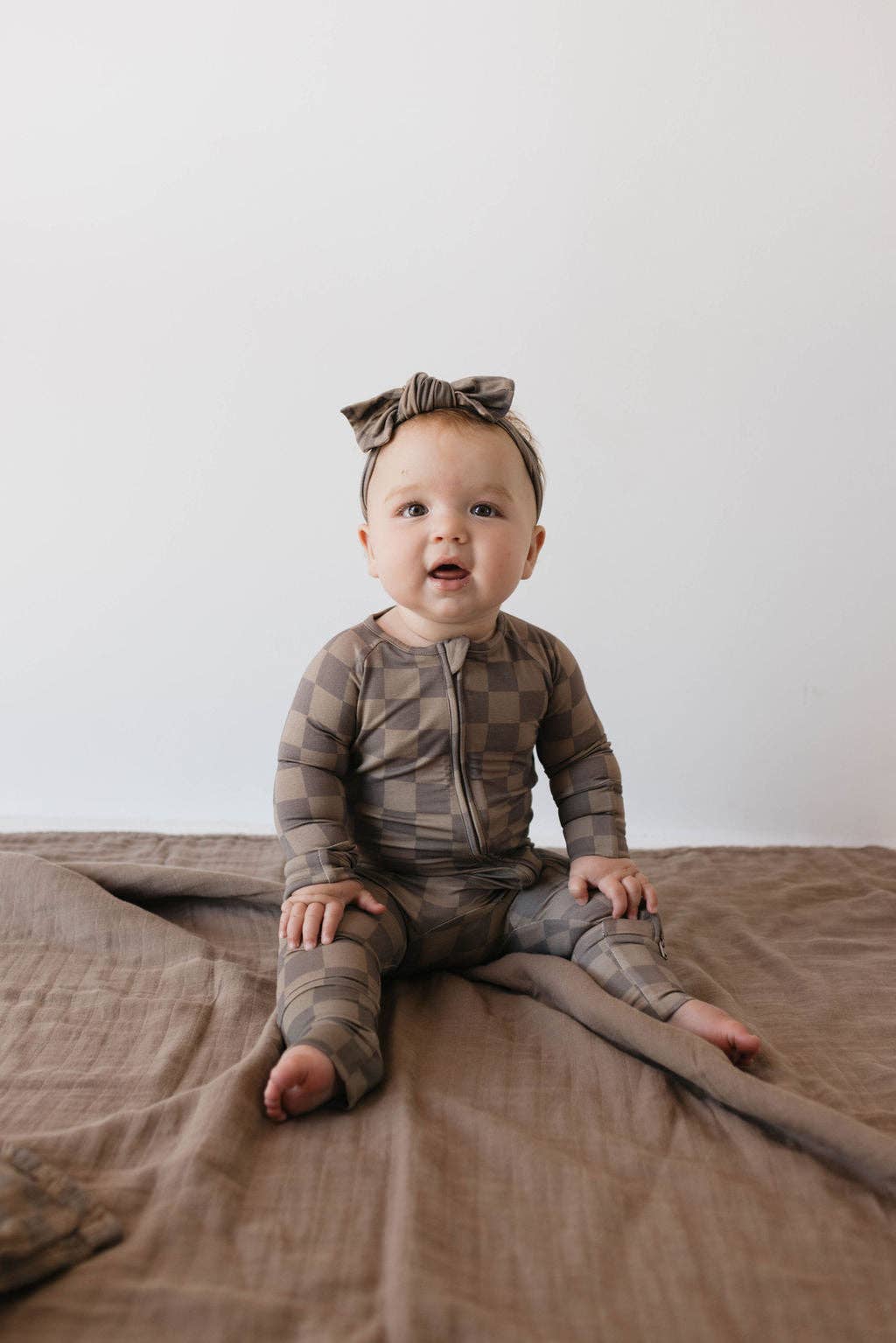Bamboo Zip Pajamas | Faded Brown Checkerboard: 6-12 Months