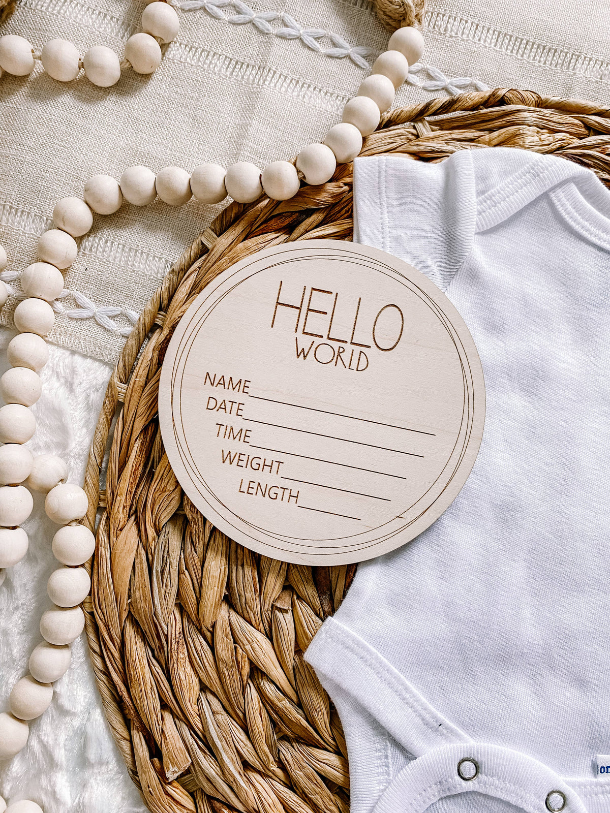 Birth Announcement Wood Stat Plaque - Wonky Frame: 4 inch round