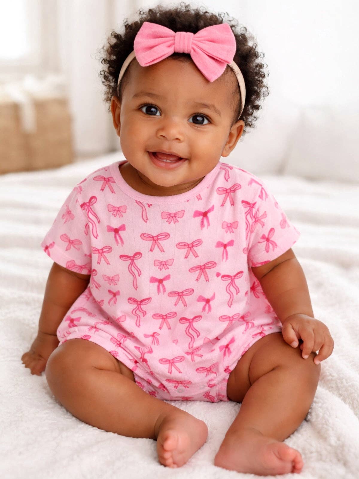 Pink Bows / Organic Pointelle T-Shirt Bubble: 0-3M