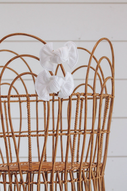 White Ribbed + Piggie Set  