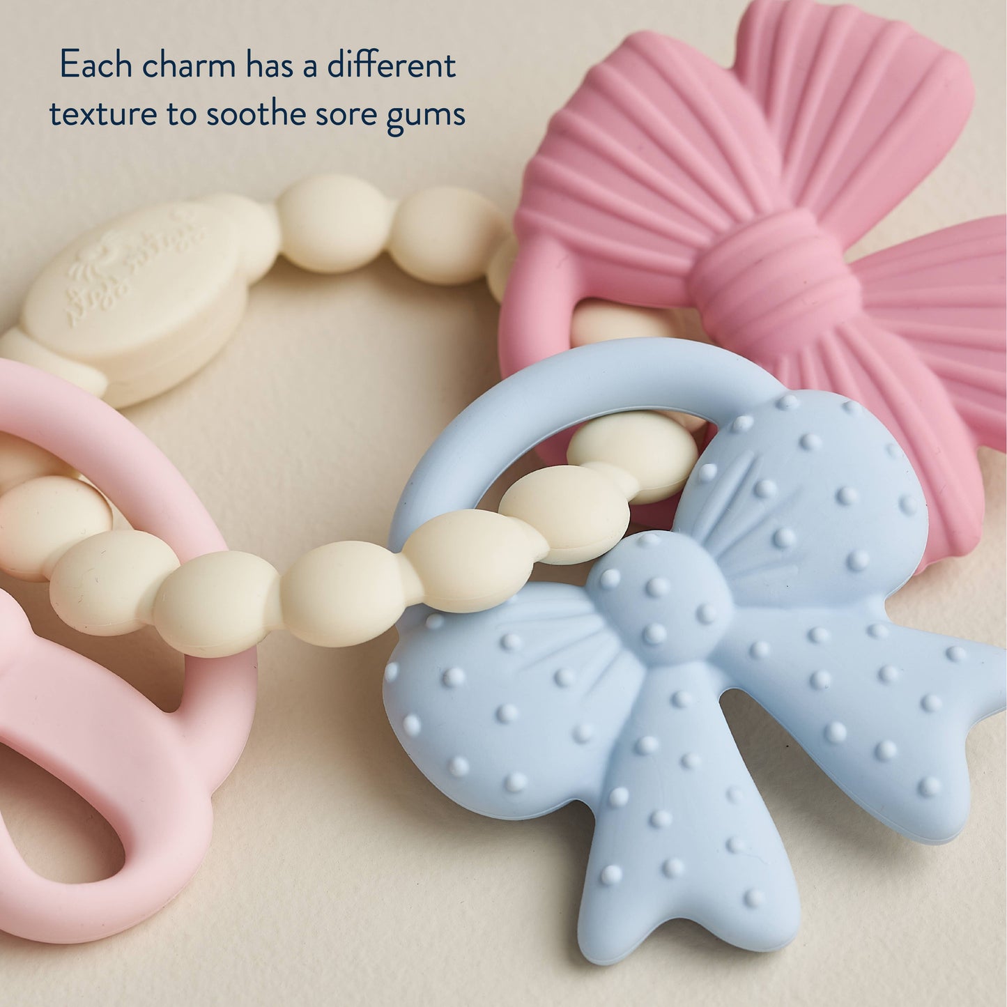 Itzy Trio™ Bows