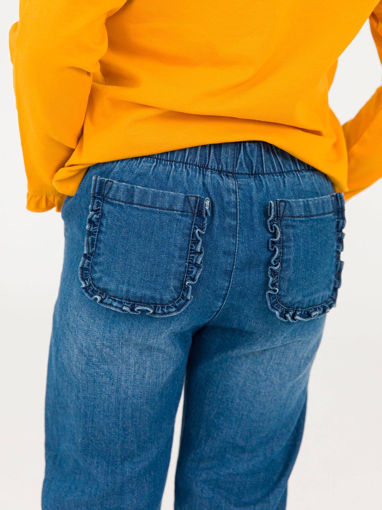 Girls Medium Wash Stretch Denim Ruffle Straight Jeans: Blue / 12-18m