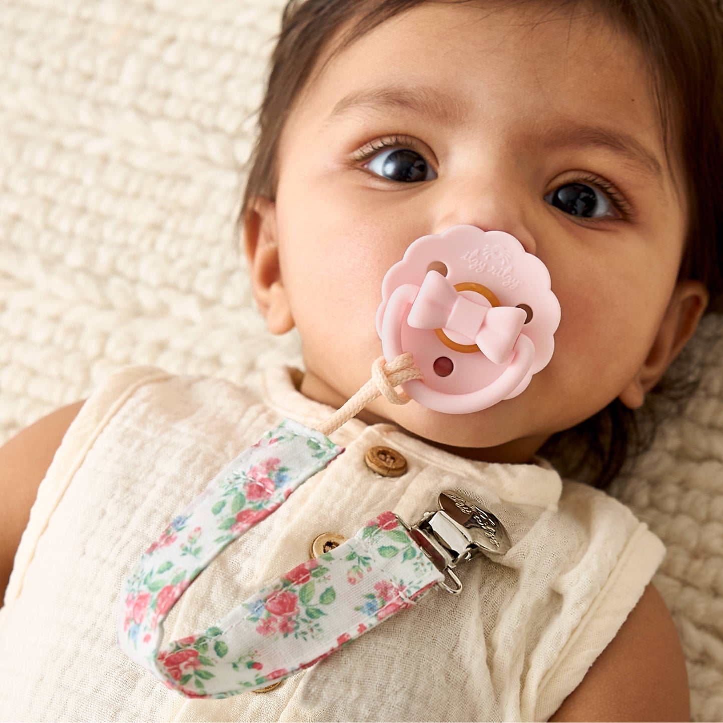 Itzy Clip™ - Fabric Pacifier Strap: Bow