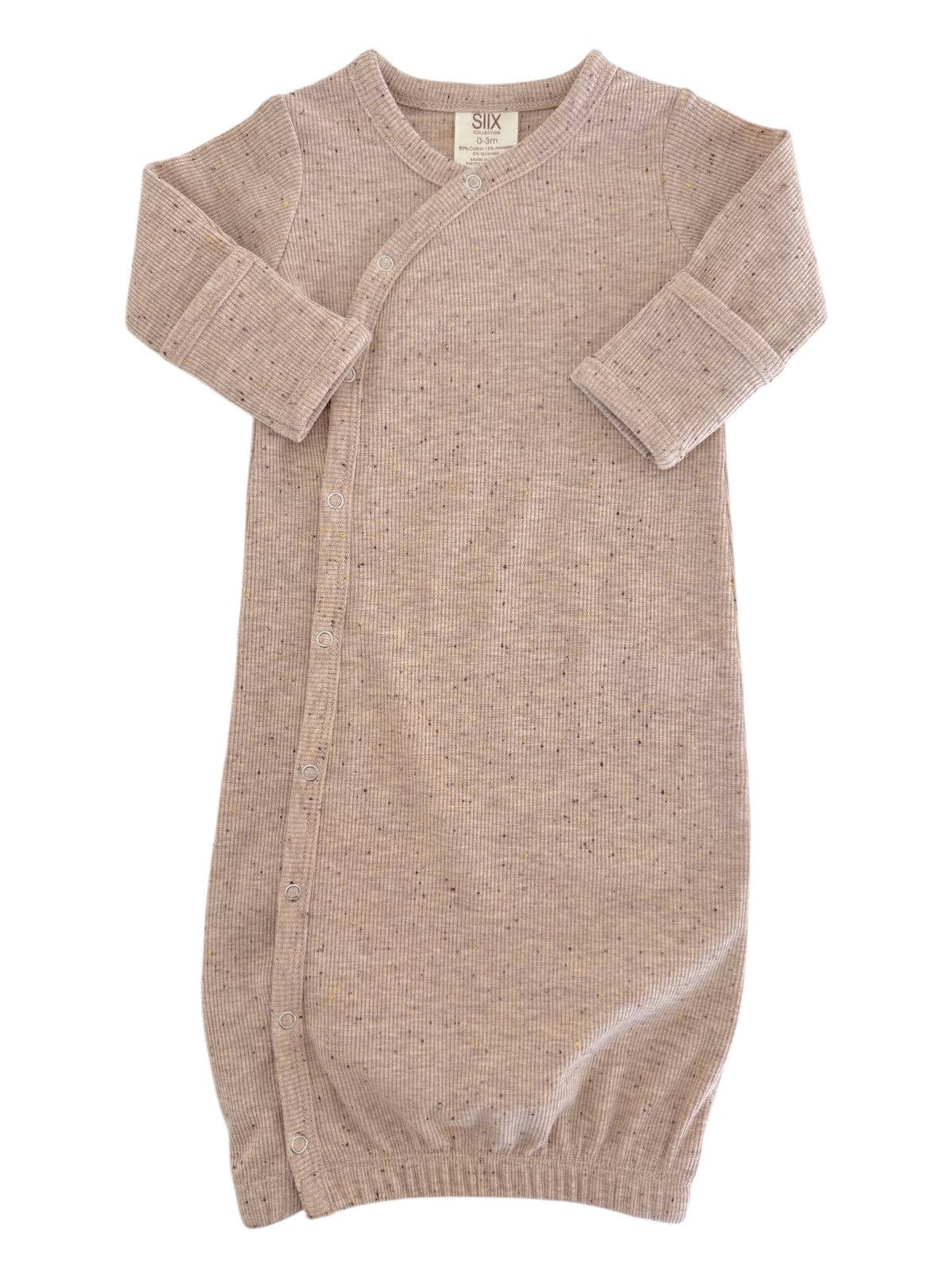 Tan Speckle / Gown: 0-3M