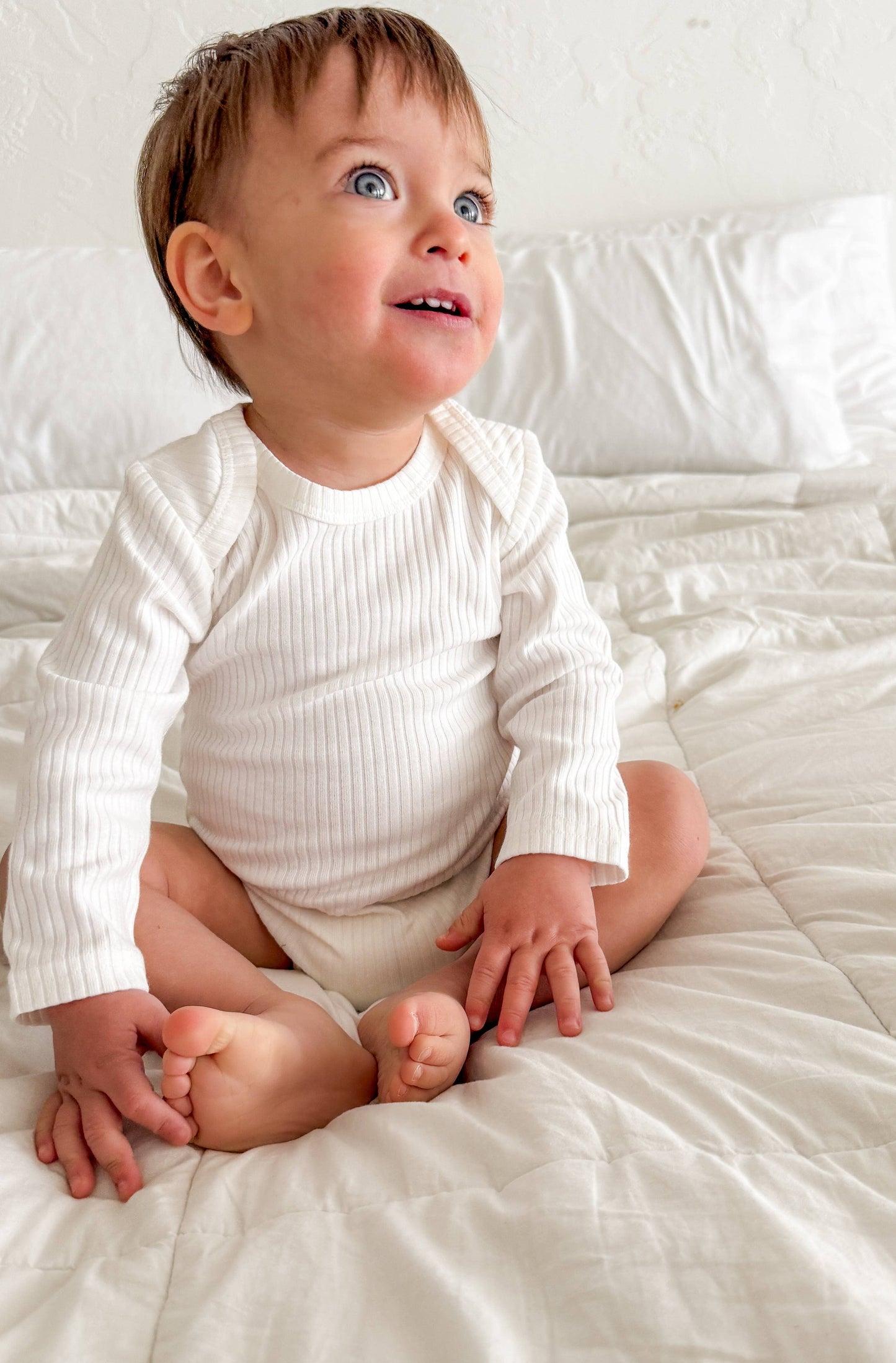 Ribbed Organic Bodysuit/White