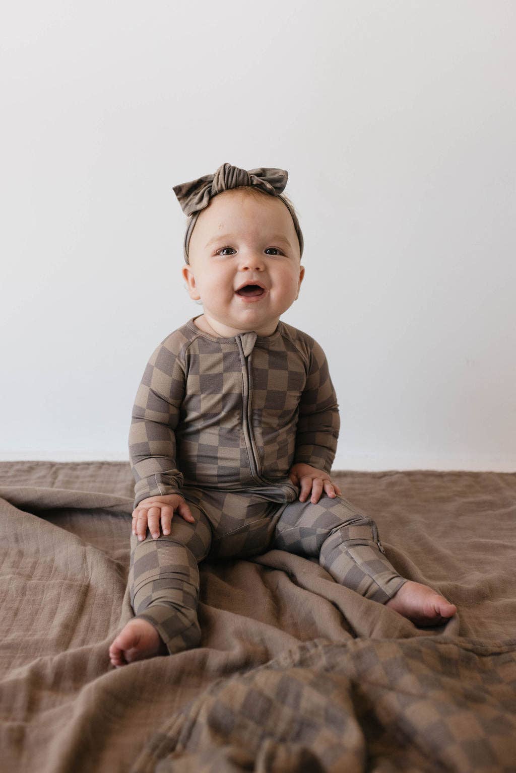 Bamboo Zip Pajamas | Faded Brown Checkerboard: Newborn
