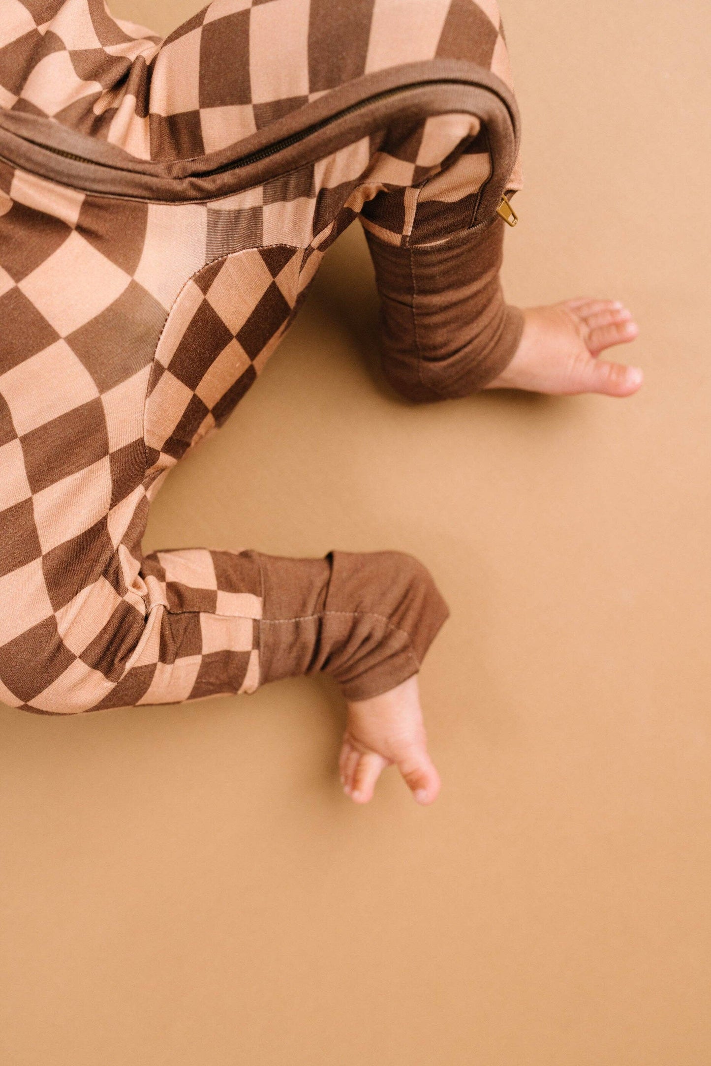 Espresso Checkered Bamboo Sleeper: 18-24M