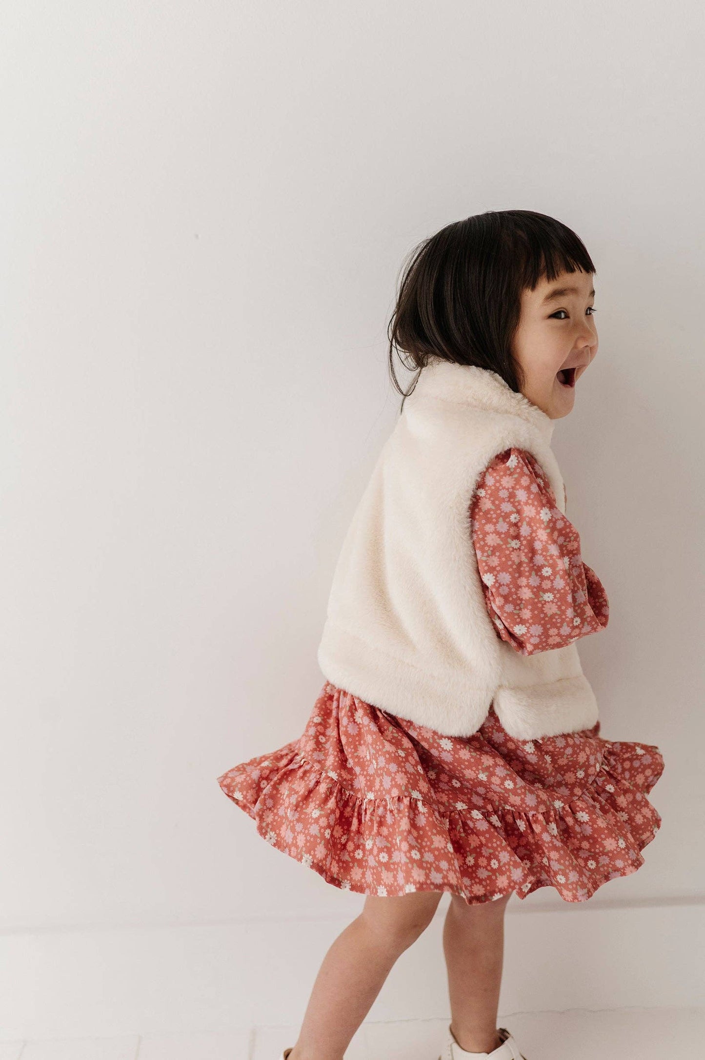 Babysprouts Girl's Fur Vest: Cream