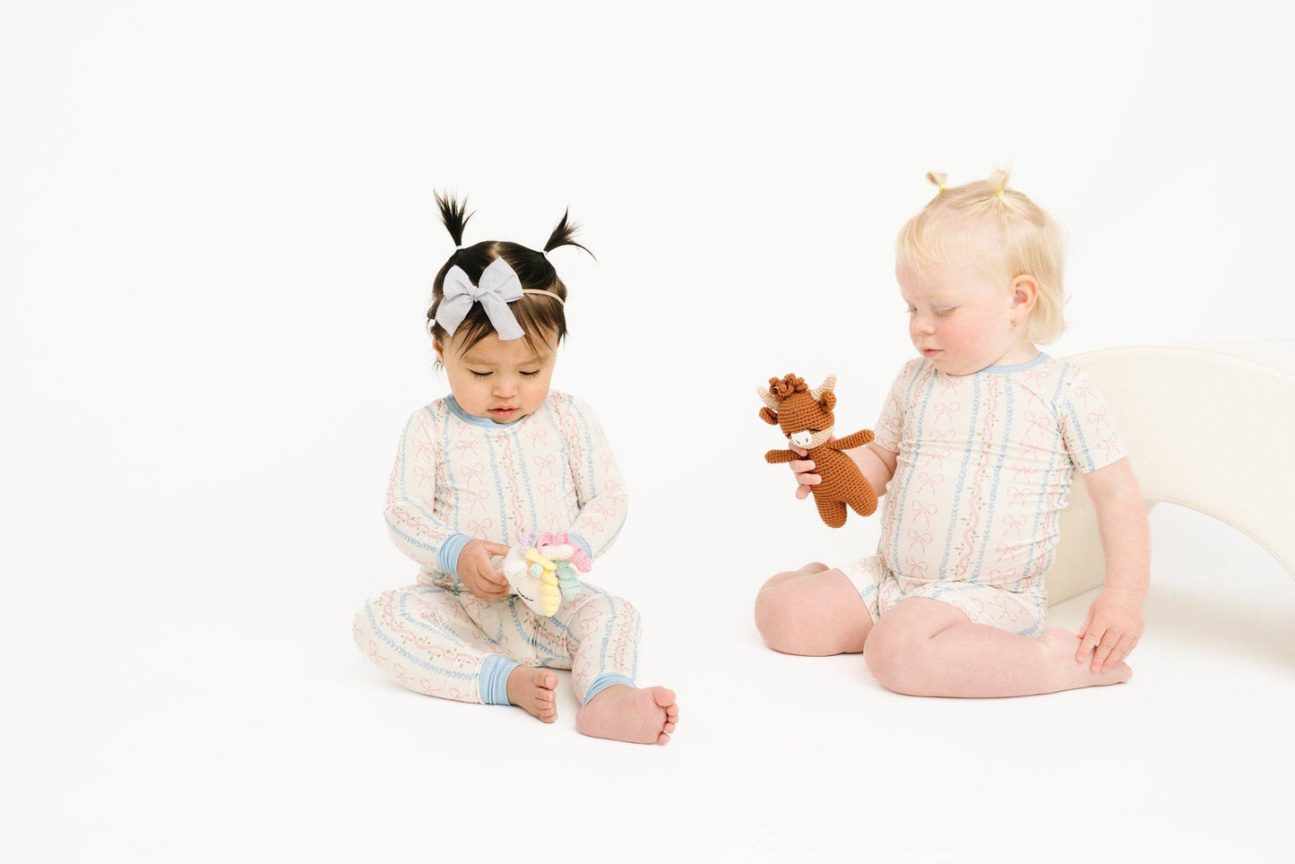 Dainty Bows Bamboo Set